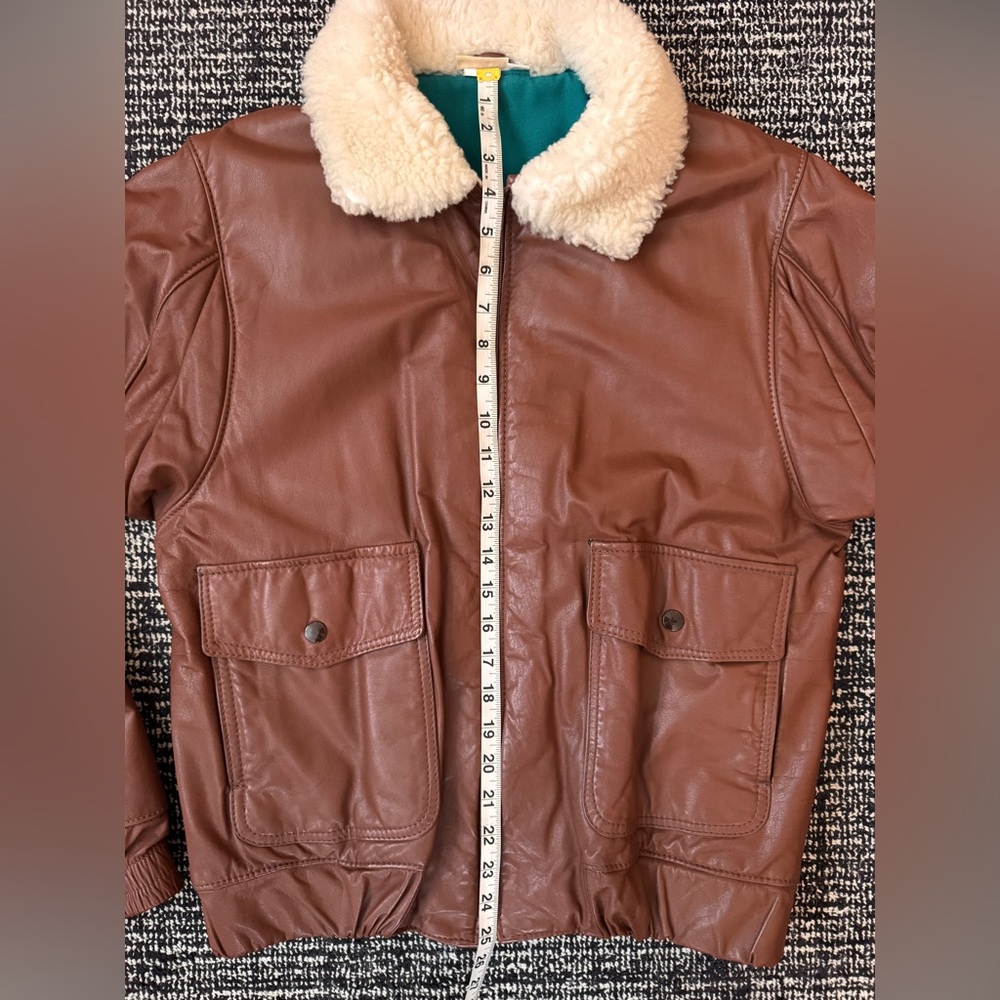 Vintage L.L. Bean Leather Bomber Jacket with Sheepskin Collar - Picture 8 of 10